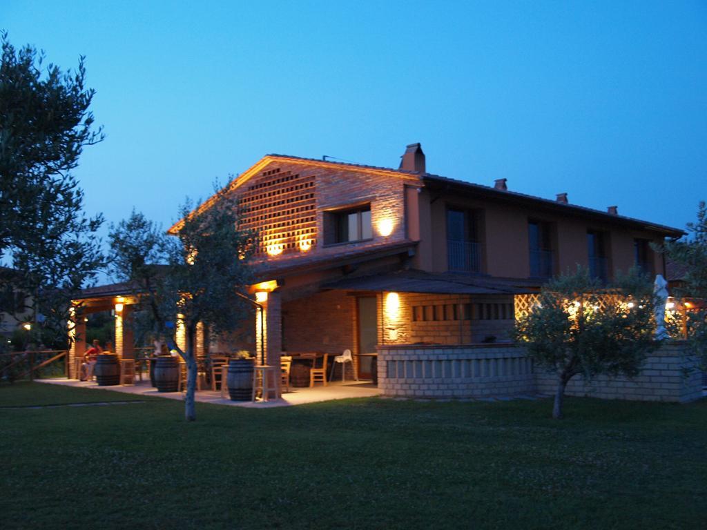 Azienda Agrituristica Il Poggetto Delle Spighe Vila Collesalvetti Exterior foto